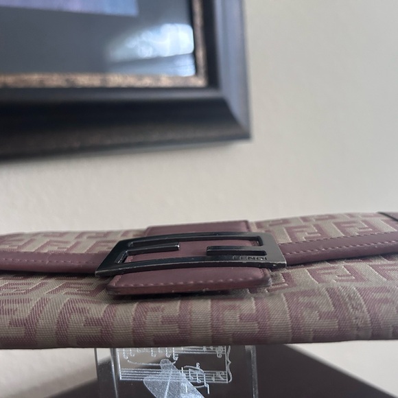 Fendi - Picture 5 of 13